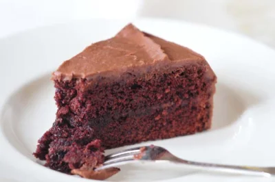 Chokladtårta med körsbär