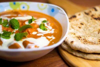 Butter Chicken – Indisk kyckling i smörig sås