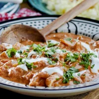 Chicken tikka masala – krämig och smakrik kycklingrätt med indiska kryddor