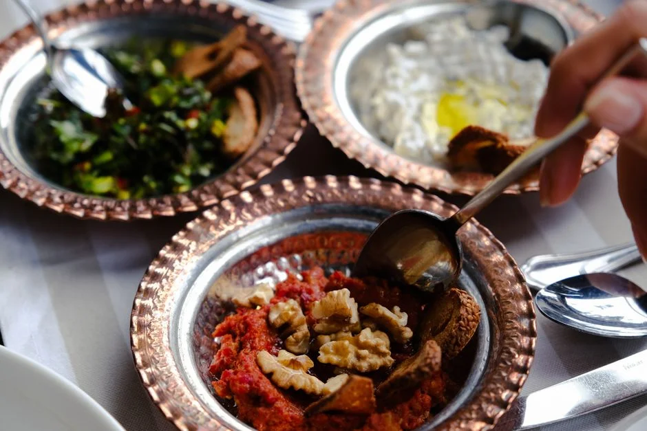 Muhammara – smakrik paprikaröra med valnötter, granatäppelsirap och